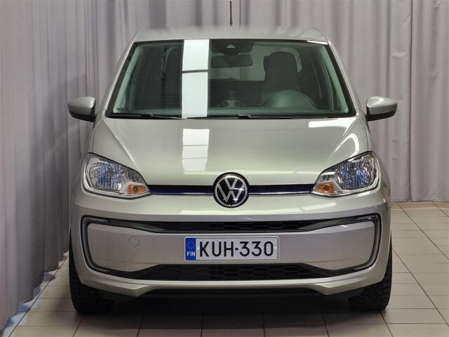VOLKSWAGEN up! 2021 e-up! Style 61 kW automaatti, akku 36,8 kWh / P-Kamera / Vakionopeudensäädin / Tutka