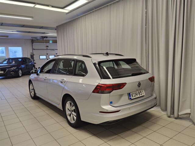 VOLKSWAGEN Golf 2021 Variant 1,0 eTSI (MHEV) 81 kW DSG-automaatti  * ACC / Webasto / Navi *