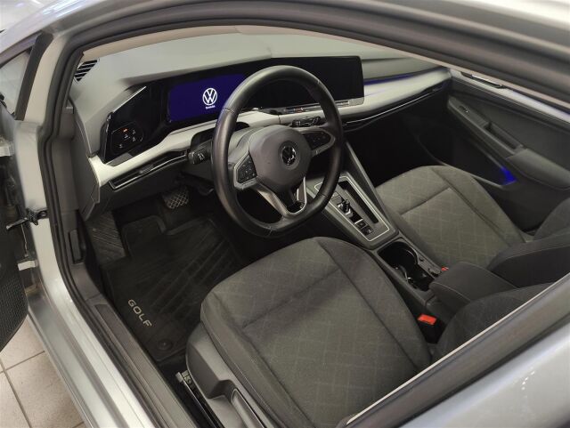 VOLKSWAGEN Golf 2021 Variant 1,0 eTSI (MHEV) 81 kW DSG-automaatti  * ACC / Webasto / Navi *