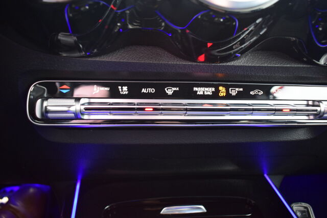 MERCEDES-BENZ GLB 2021 200 d 4MATIC A Business AMG * 7-PAIKKAINEN ! *