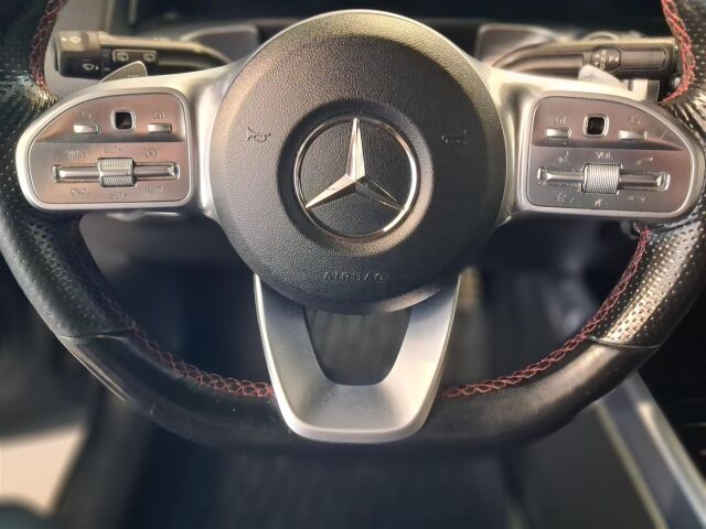 MERCEDES-BENZ GLB 2021 200 d 4MATIC A Business AMG *SIS. ALV*