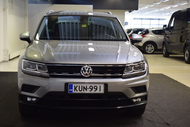VOLKSWAGEN Tiguan 2017 Comfortline 1,4 TSI 110 kW (150 hv) 4MOTION DSG-automaatti* Hienokuntoinen yksilö*