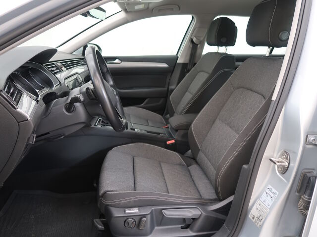 Volkswagen Passat 2023 Variant Comfort Business 1,5 TSI EVO 110 kW DSG-automaatti