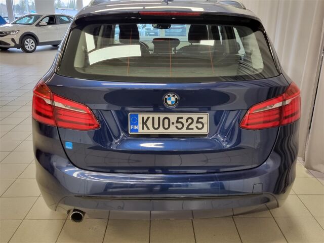 BMW 225 2016 F45 Active Tourer 225xe A Business Sport / ACC / Navi / Tutkat / HUD