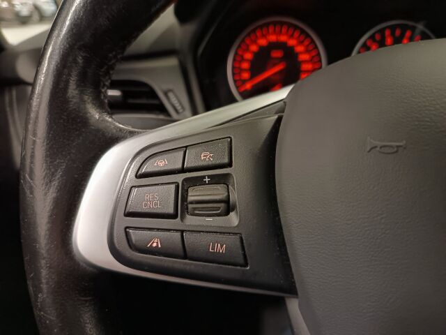 BMW 225 2016 225xe iPerformance Farmari (AC) 4ov 1499cm3 A**PLUGARI NELIKKO SÄHKÖNSINISENÄ AIAI**