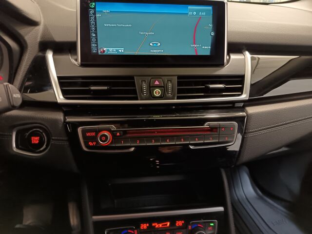 BMW 225 2016 225xe iPerformance Farmari (AC) 4ov 1499cm3 A**PLUGARI NELIKKO SÄHKÖNSINISENÄ AIAI**