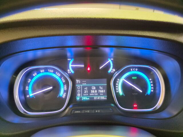 FIAT E-Scudo 2023 75kWh 136 hv Maxi