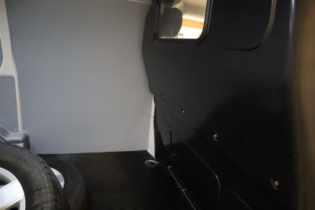 VOLKSWAGEN Transporter 2022 umpipakettiauto 2,0 TDI 110 kW DSG