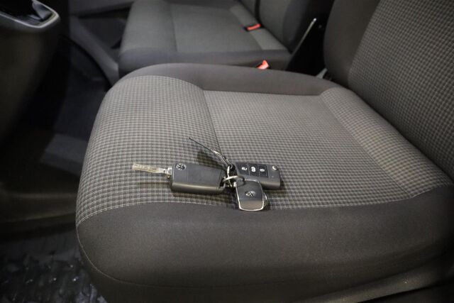 VOLKSWAGEN Transporter 2022 umpipakettiauto 2,0 TDI 110 kW DSG