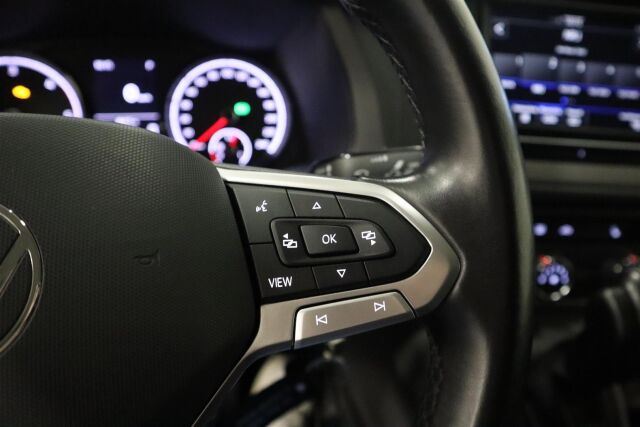 VOLKSWAGEN Transporter 2022 umpipakettiauto 2,0 TDI 110 kW DSG