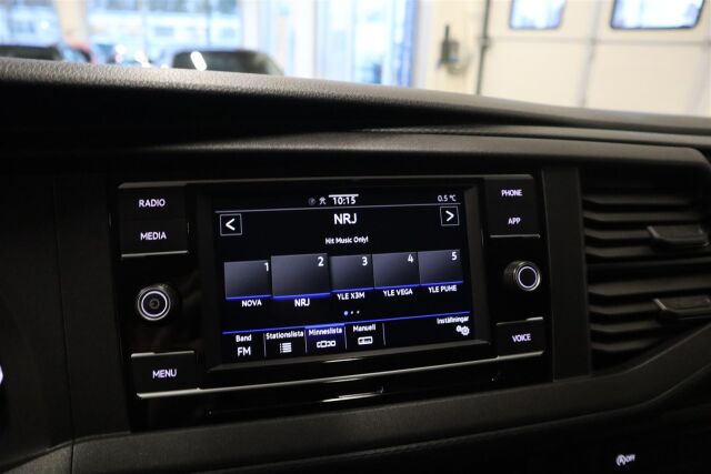 VOLKSWAGEN Transporter 2022 umpipakettiauto 2,0 TDI 110 kW DSG