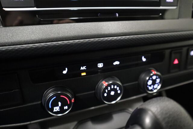 VOLKSWAGEN Transporter 2022 umpipakettiauto 2,0 TDI 110 kW DSG