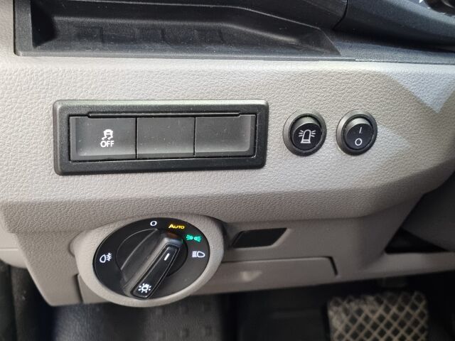 VOLKSWAGEN Transporter 2022 umpipakettiauto 2,0 TDI 150 kW 4Motion DSG