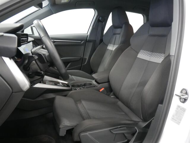AUDI A3 2022 Sportback Progress 30 TFSI 81kW MHEV S tronic, 1-omisteinen, hyvät varusteet! MY23.