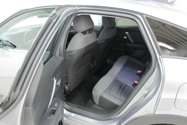 CITROEN C4 2022 PureTech 130 EAT8 Automaatti Shine