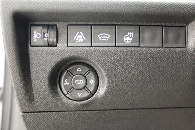 CITROEN C4 2022 PureTech 130 EAT8 Automaatti Shine