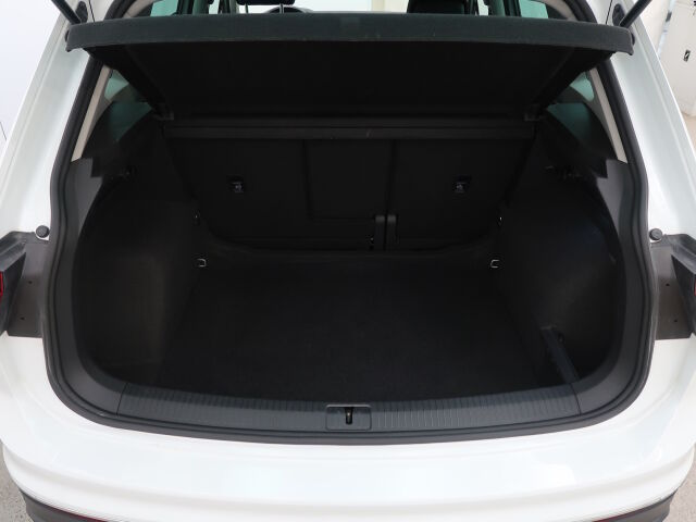 Volkswagen Tiguan 2023 Comfort 2,0 TDI SCR 110 kW 4MOTION DSG-automaatti