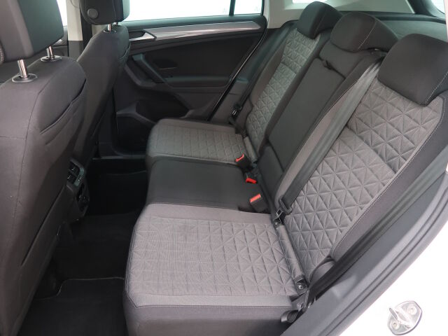 Volkswagen Tiguan 2023 Comfort 2,0 TDI SCR 110 kW 4MOTION DSG-automaatti