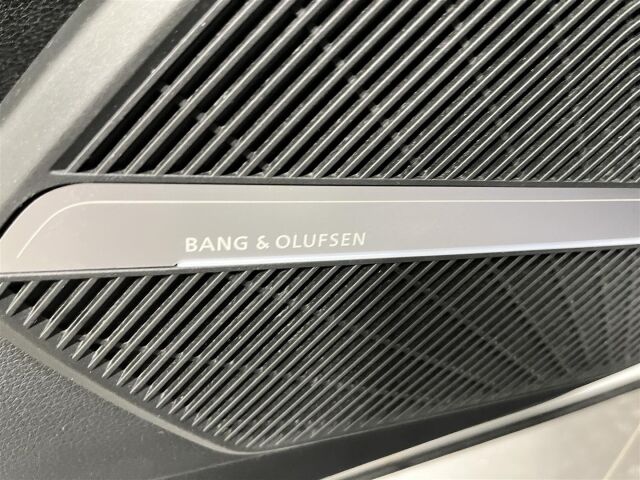 Audi Q5 2022 Advanced 50 TFSI e 220 kW quattro S tronic Electrified Edition, 1-omisteinen, MY23.