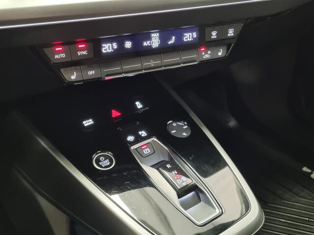 AUDI Q4 e-tron 2022 50 e-tron quattro