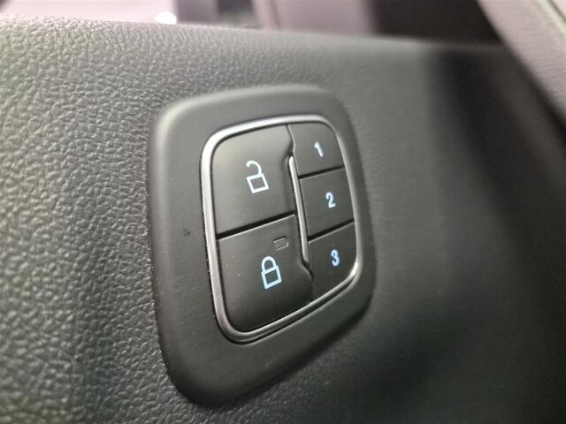 FORD Kuga 2023 2,5 Ladattava hybridi (PHEV) 225hv CVT FWD Vignale 5-ovinen