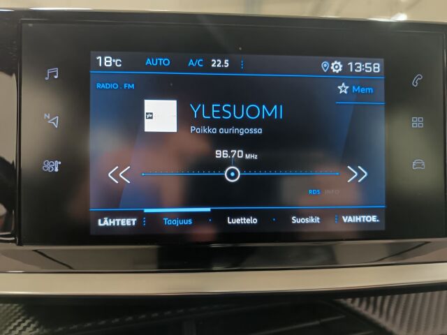 PEUGEOT 2008 2023 Edition PureTech 130 EAT8-automaatti