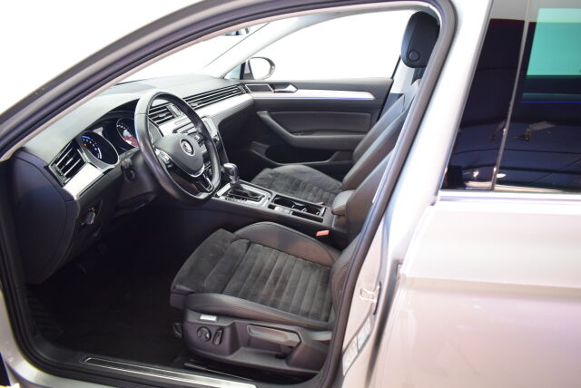 VOLKSWAGEN Passat 2017 Variant GTE Plug-In Hybrid 160 kW (218 hv) DSG-automaatti* Webasto ym*