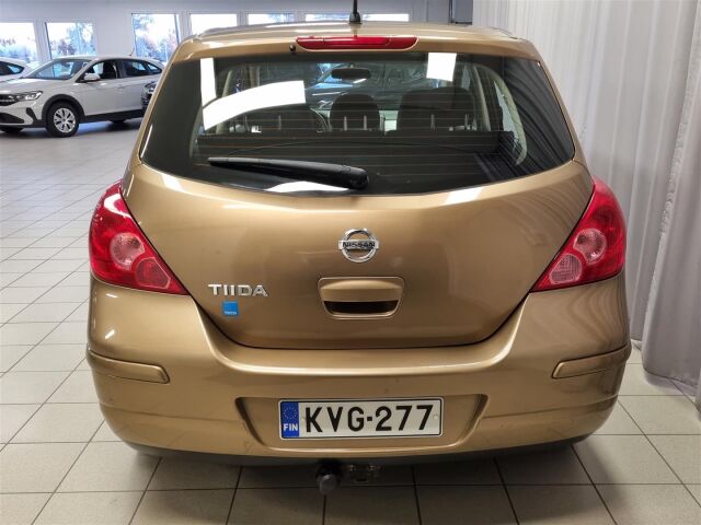 NISSAN Tiida 2008 1,6 Visia 5MT 5-ov.