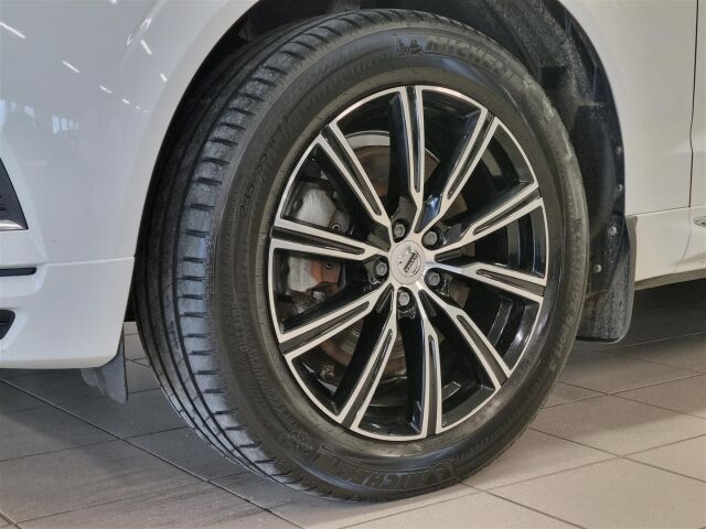 VOLVO XC60 2020 T8 TwE AWD Inscription aut