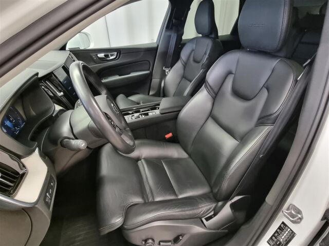 VOLVO XC60 2020 T8 TwE AWD Inscription aut
