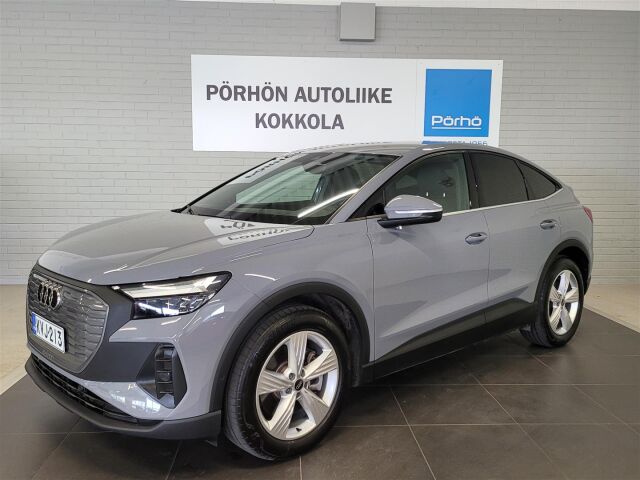 AUDI Q4 e-tron 2023 40 e-tron Sportback | 1 x omistaja | Vetokoukku | Suomi auto! TAKUU!