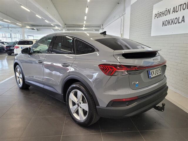 AUDI Q4 e-tron 2023 40 e-tron Sportback | 1 x omistaja | Vetokoukku | Suomi auto! TAKUU!
