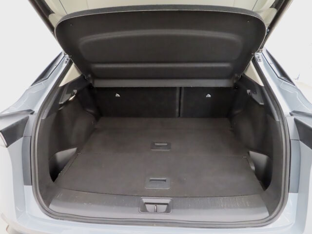 Nissan Ariya 2023 63kWh Advance 2WD