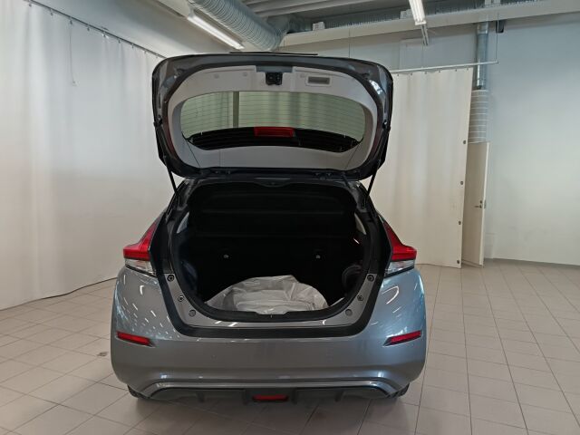 NISSAN Leaf 2023 e+ N-Connecta MY22 59 kWh LED FI**HIIPPAILE SÄHKÖLLÄ ETEENPÄIN**