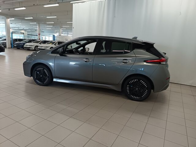 NISSAN Leaf 2023 e+ N-Connecta MY22 59 kWh LED FI**HIIPPAILE SÄHKÖLLÄ ETEENPÄIN**