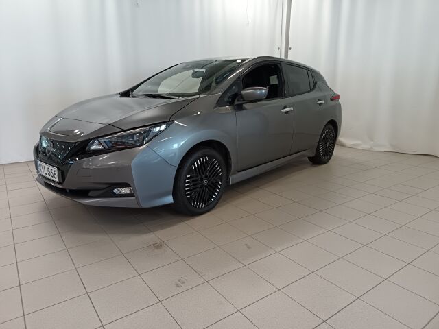 NISSAN Leaf 2023 e+ N-Connecta MY22 59 kWh LED FI**HIIPPAILE SÄHKÖLLÄ ETEENPÄIN**