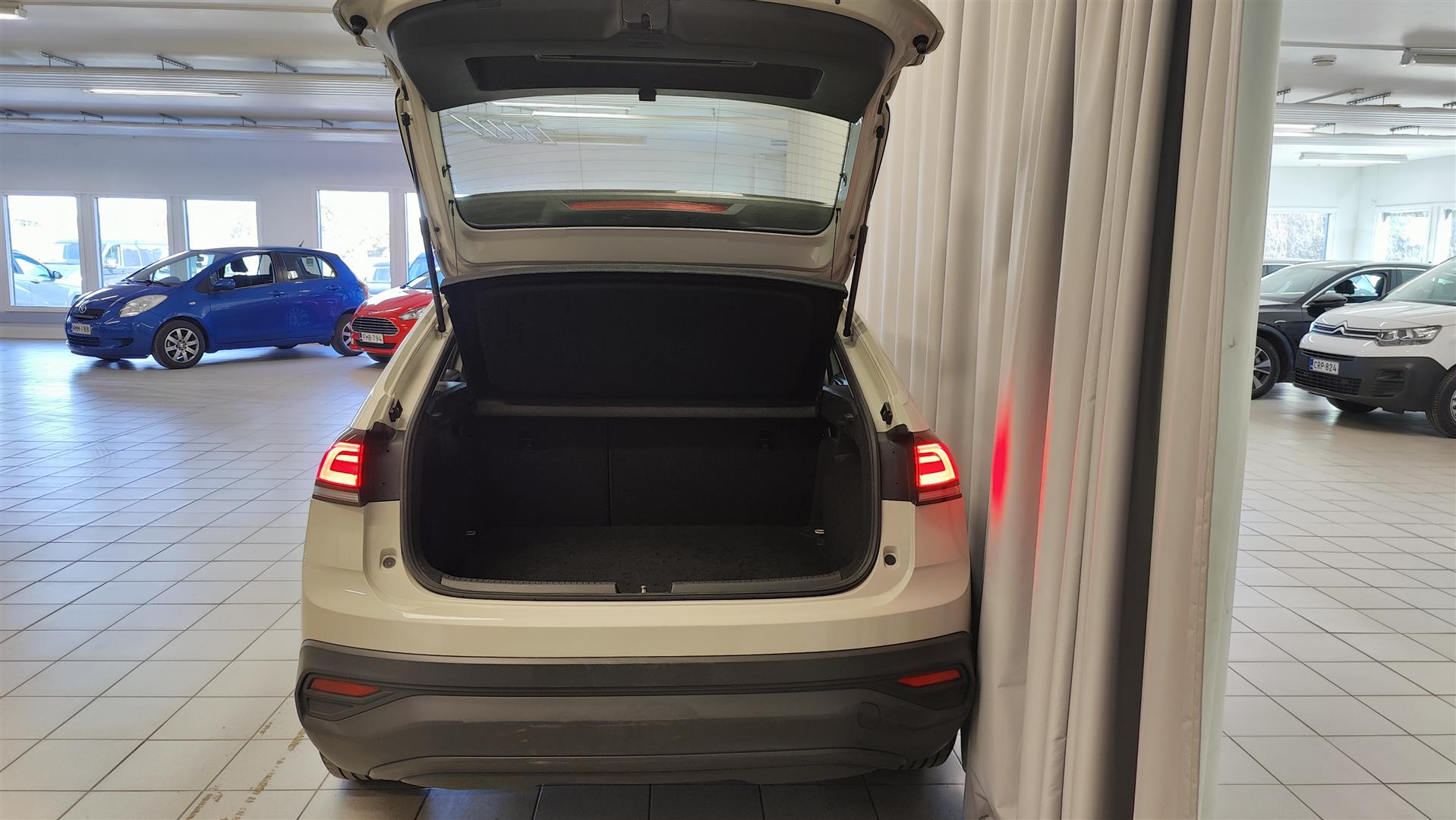 Volkswagen Taigo Comfort 1,0 TSI 70 kW 2023, kuva 6/18