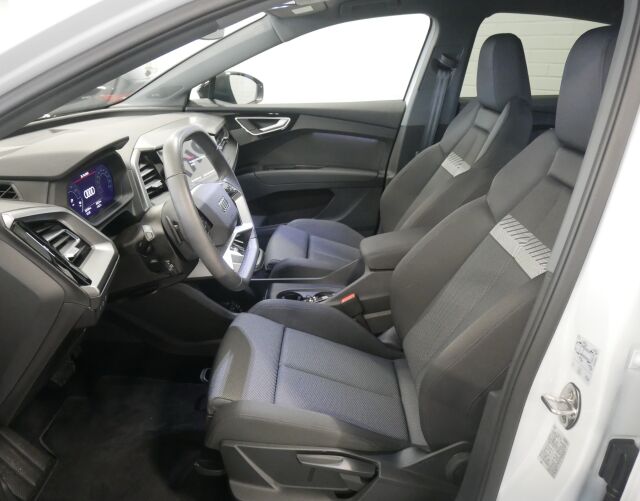 AUDI Q4 e-tron 2024 50 e-tron quattro Sportback Limited Plus