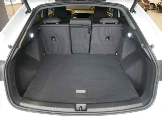 AUDI Q4 e-tron 2024 50 e-tron quattro Sportback Limited Plus