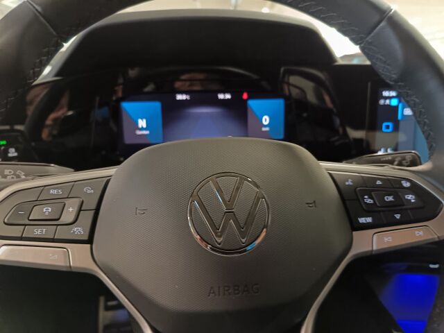 VOLKSWAGEN Golf 2023 Variant Alltrack Business 2,0 TSI 140 kW 4MOTION DSG-automaatti