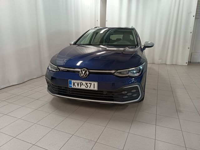 VOLKSWAGEN Golf 2023 Variant Alltrack Business 2,0 TSI 140 kW 4MOTION DSG-automaatti