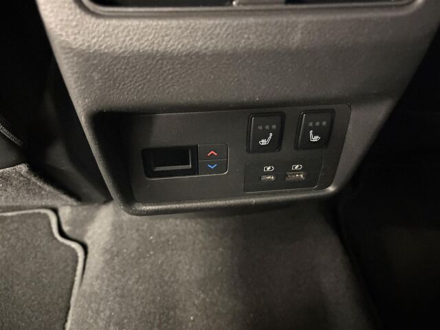 Nissan X-Trail 2024 e-4orce Tekna 7ST / 7-Paikkainen / ACC / HUD / Koukku / 360-Kamera / Navi /