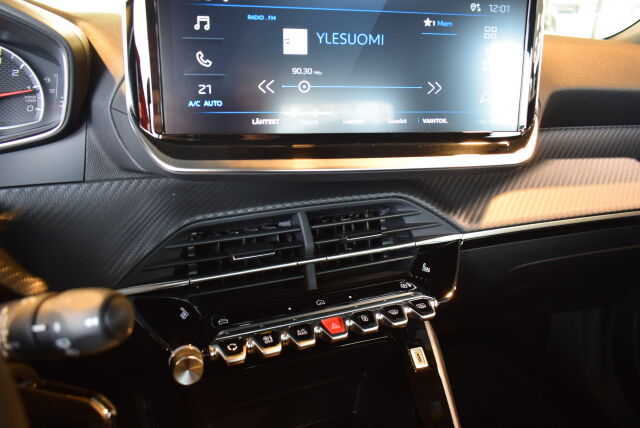 PEUGEOT 2008 2024 Edition PureTech 130 EAT8-automaatti