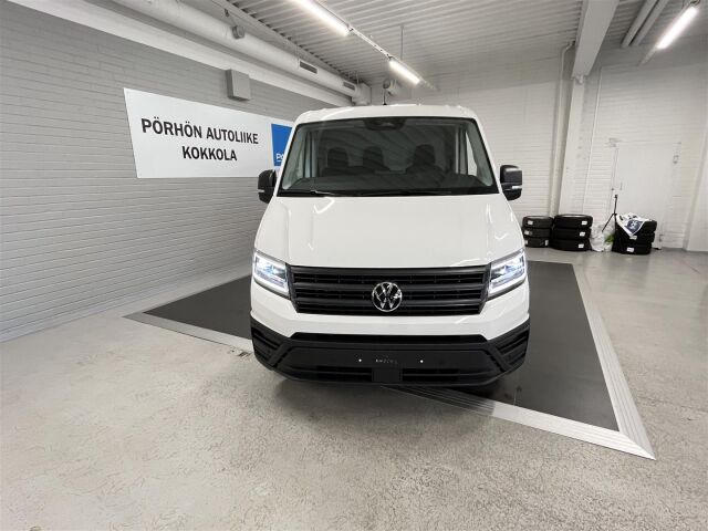 Volkswagen Crafter 2025 35 umpipakettiauto 2,0 TDI 130 kW 4Motion 8at, 3640 *HUIPPUVARUSTELTU*Sis. 2x renkaat aluilla*