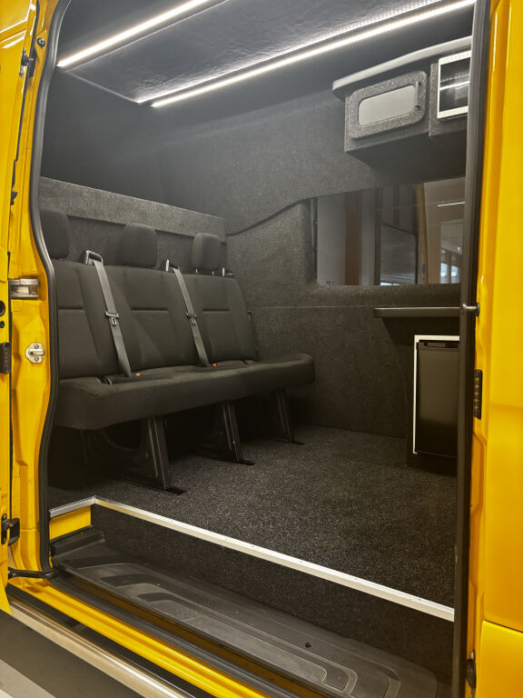 MERCEDES-BENZ Sprinter 2019 316CDI 7G-TRONIC 3+3 M-A SIS ALV! *PITKÄ SÄNKY *DISTRONIC *WEBASTO *7" MBUX