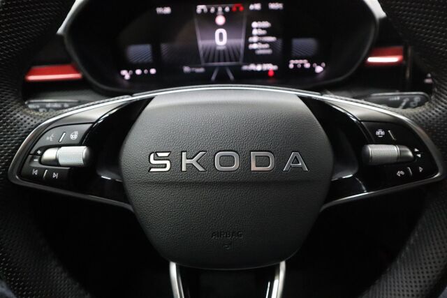 SKODA Fabia 2025 1.0 TSI 116 Monte Carlo