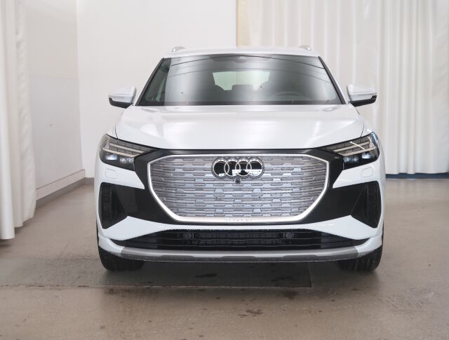 Audi Q4 e-tron 2025 SUV 45 e-tron Land of quattro Plus