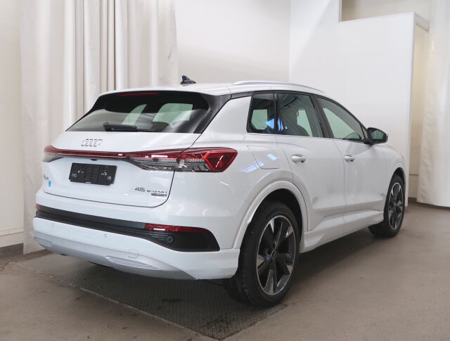 Audi Q4 e-tron 2025 SUV 45 e-tron Land of quattro Plus