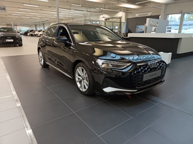 Audi A3 2025 Sportback TFSI 110 kW Plus. Nyt 3 vuoden jatkoturva veloituksetta.