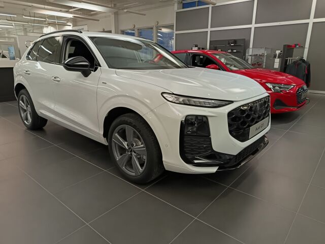 Audi Q3 2026 e-hybrid 200 kW, jatkoturva 3 vuotta / 150.000 km veloituksetta